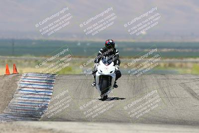 media/Jun-14-2025-Lets Ride (Sat) [[c36d48699a]]/B Group/1120am (Grapevine)/